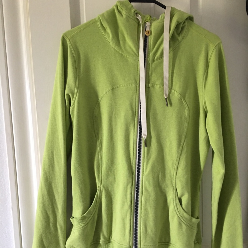 Lululemon jacket sz10 lime green